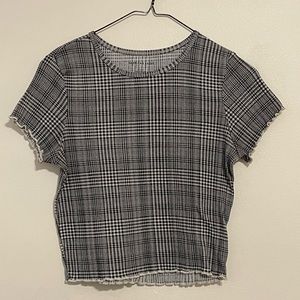 American eagle black and white cropped tee
